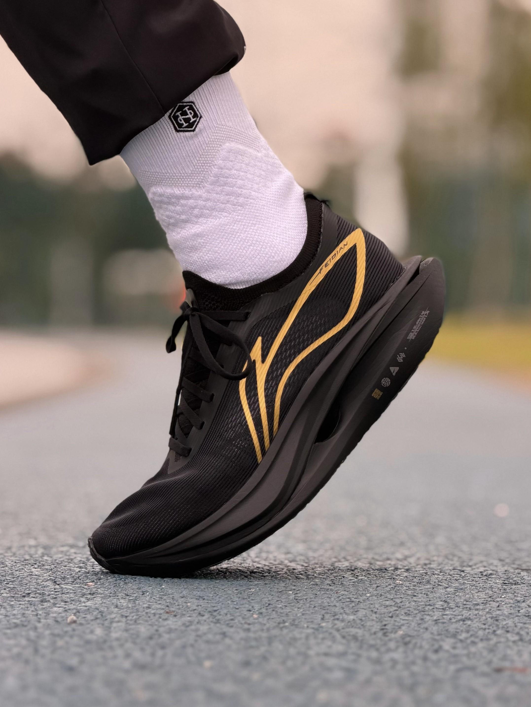 李宁新跑鞋❗️飞电5ELITE金标系列❗️学生党值得冲吗❓